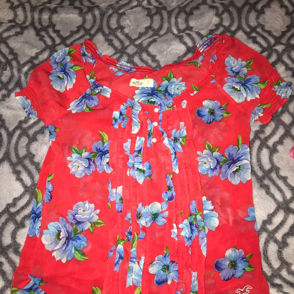 Hollister Top